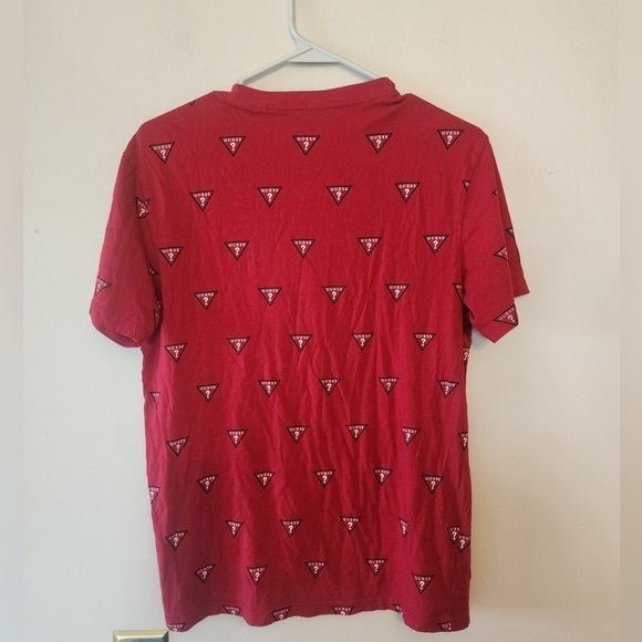 Mens guess all over print red size medium - Picture 3 of 3
